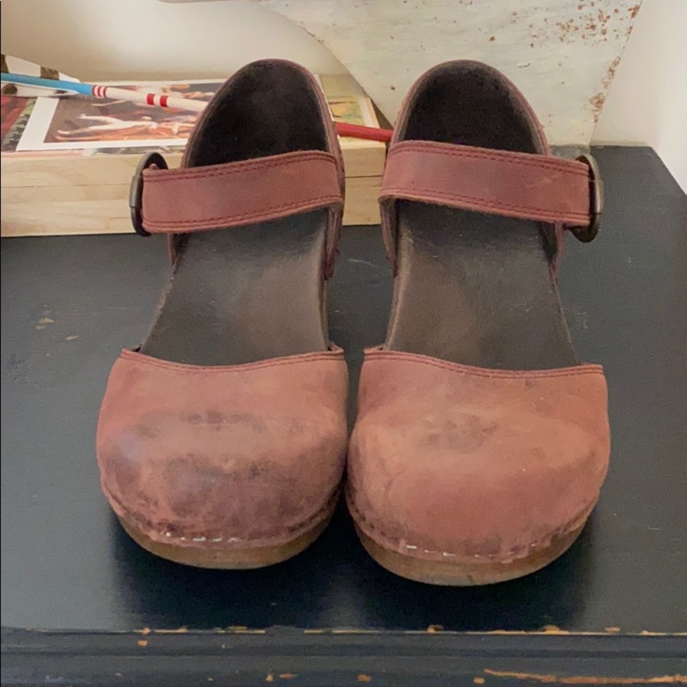 Burgundy Dansko Mary Jane Clogs Size 8